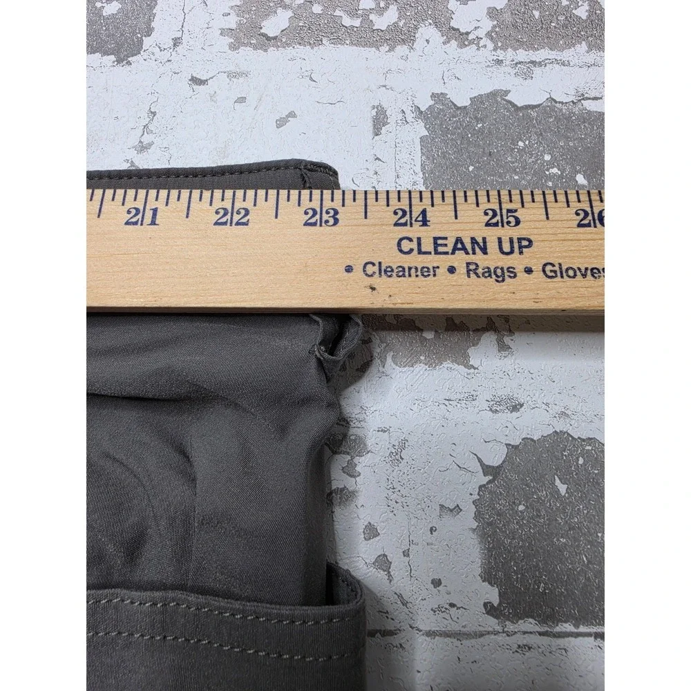 Duluth Trading Co Flex Dry On The Fly 5 pocket Pants Mens 46 x 30 Gray Relax Fit